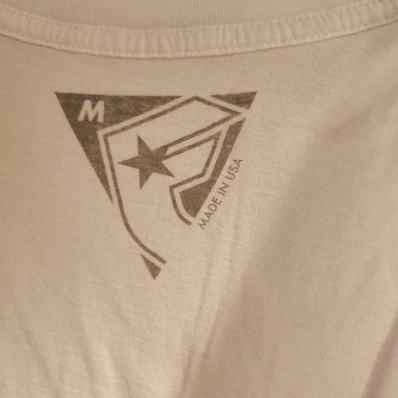 NWT Famous Stars and Straps White Skull Bloom Muscle Tank Top Jr M - Picture 4 of 5